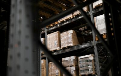Stockage et logistique : comment choisir vos rayonnages industriels ?